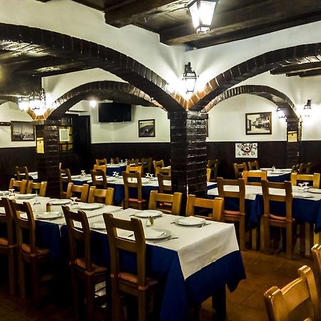Hotel O Catraio Монтижу Экстерьер фото