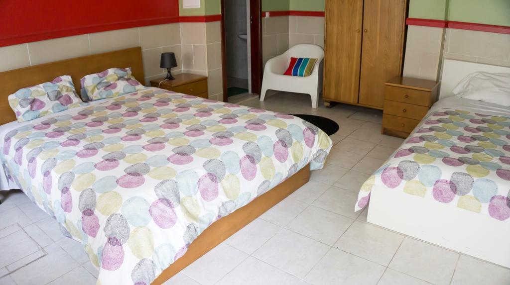 Hotel O Catraio Монтижу Номер фото