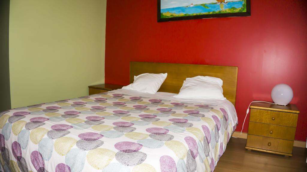 Hotel O Catraio Монтижу Номер фото