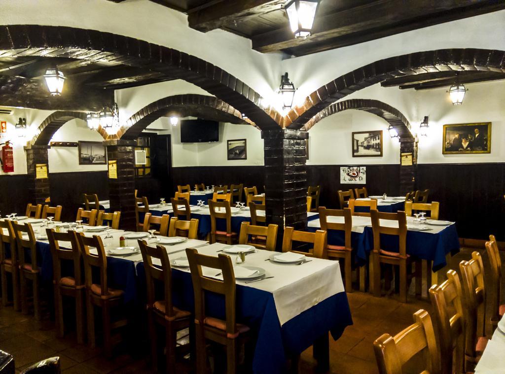 Hotel O Catraio Монтижу Экстерьер фото