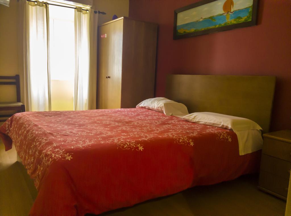 Hotel O Catraio Монтижу Номер фото